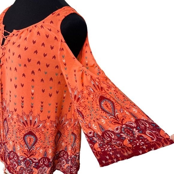 Cold shoulder sheer light floaty top by Arizona - Picture 2 of 8